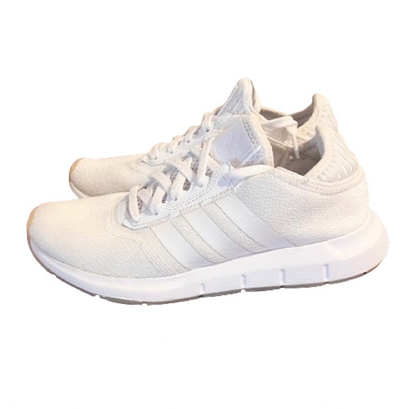 ADIDAS- Adidas Women's Swift Run X (FY2138). Size: 6 - Picture 4 of 10